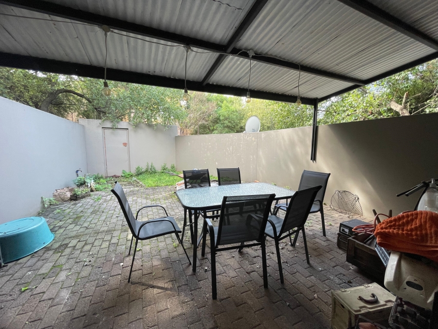 To Let 2 Bedroom Property for Rent in Melodie North West